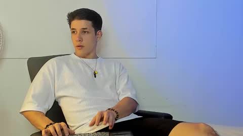 adan online show from 12/26/24, 10:20