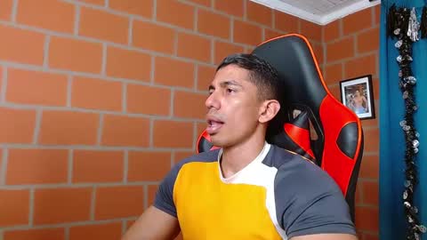 Adan Sin online show from 12/19/24, 07:18