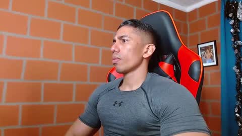 Adan Sin online show from 12/23/24, 05:11