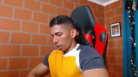 Adan Sin online show from 12/24/24, 08:05