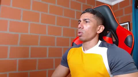 Adan Sin online show from 12/26/24, 06:01