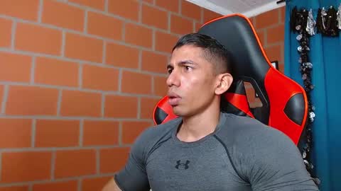 Adan Sin online show from 12/28/24, 03:48