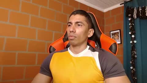 Adan Sin online show from 01/14/25, 03:04