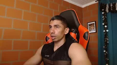 Adan Sin online show from 01/15/25, 07:23