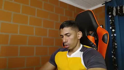 Adan Sin online show from 01/28/25, 06:49