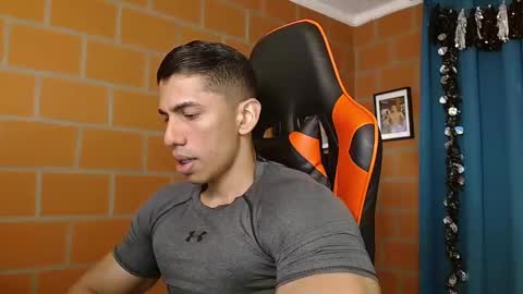 Adan Sin online show from 02/01/25, 02:56