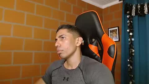 Adan Sin online show from 02/01/25, 08:16