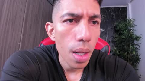 Snapshot of adan_sin1 chatting on 04/19/26, 02:16 Adan Sin online show from 04/19/26, 02:16