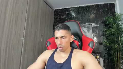Snapshot of adan_sin1 chatting on 06/17/26, 04:41 Adan Sin online show from 06/17/26, 04:41