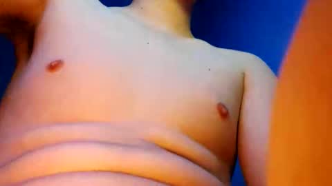 adanflores28 online show from 11/17/25, 07:03