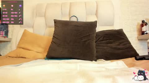 Ada Porter  online show from 01/28/25, 11:49