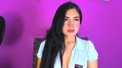  Adara Johnson  online show from 02/09/25, 11:47