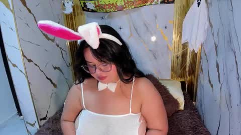 Snapshot of adara_sweet20 chatting on 10/31/25, 06:53 adara_sweet20 online show from 10/31/25, 06:53