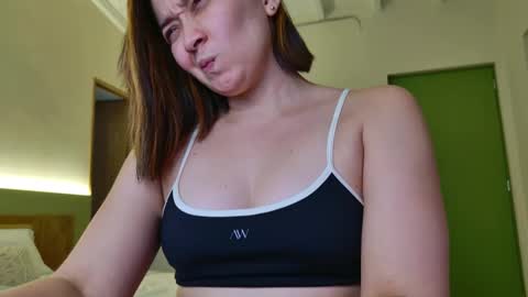 Snapshot of adarussell chatting on 04/29/26, 08:48 Adda online show from 04/29/26, 08:48