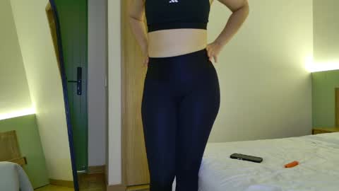 Snapshot of adarussell chatting on 06/05/26, 04:13 Adda online show from 06/05/26, 04:13