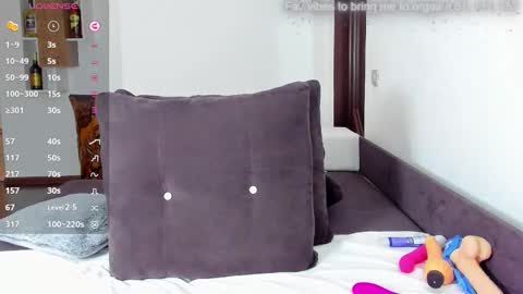 Snapshot of addadivine chatting on 11/13/25, 06:34 Adda online show from 11/13/25, 06:34