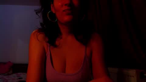 amy        online show from 01/12/25, 02:14