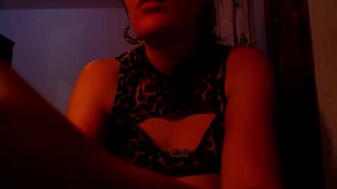 amy        online show from 02/06/25, 01:43