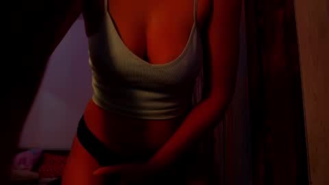 amy        online show from 03/03/25, 07:21