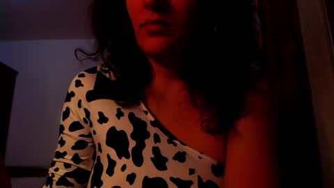 amy        online show from 10/13/25, 06:46