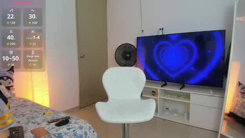 Snapshot of addison_sparkle chatting on 09/24/25, 09:34 ..   .. independent model online show from 09/24/25, 09:34