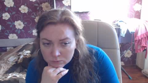 Snapshot of adel_redhead_ chatting on 05/30/26, 02:47 Adel online show from 05/30/26, 02:47