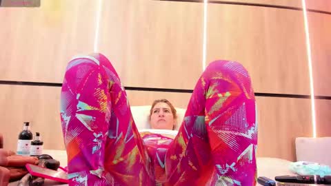 Snapshot of adela_chase chatting on 09/20/25, 03:07 adela chase online show from 09/20/25, 03:07