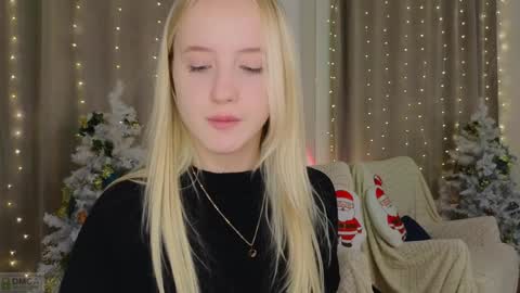 Adele online show from 01/08/25, 06:41