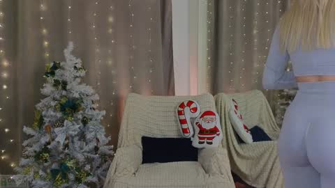 Adele online show from 01/09/25, 06:04