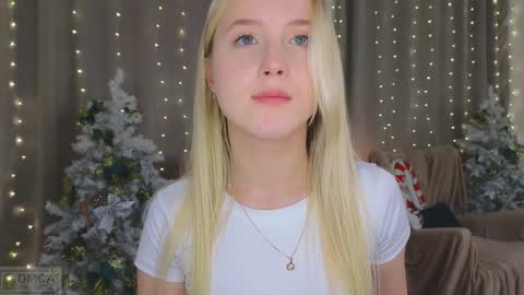 Adele online show from 01/14/25, 12:22