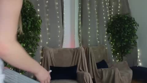 Adele online show from 02/09/25, 06:05