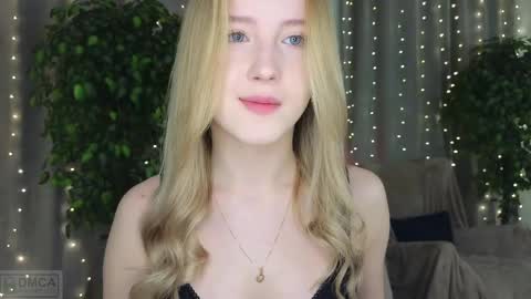 Adele online show from 02/16/25, 06:43