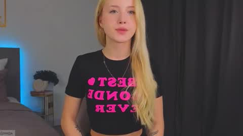 Adele online show from 09/23/25, 09:29