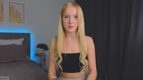 Adele online show from 09/24/25, 10:24