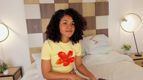 Andrea online show from 01/07/25, 06:14