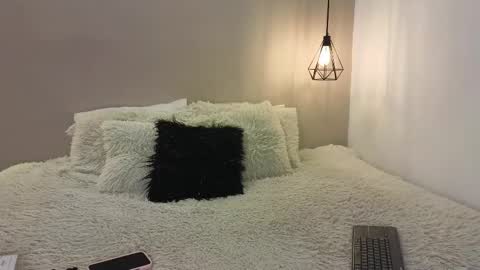 Andrea online show from 03/07/25, 01:18