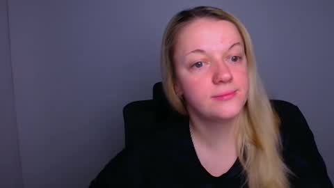 Adele online show from 11/22/25, 12:37