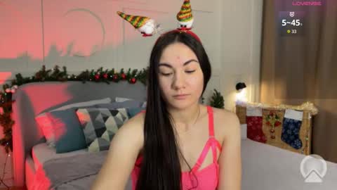 Snapshot of adele_shy_ chatting on 12/16/25, 01:32 Adele online show from 12/16/25, 01:32