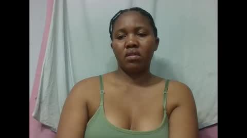 Snapshot of adelealy chatting on 11/06/25, 07:09 adelealy online show from 11/06/25, 07:09