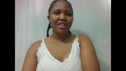 Snapshot of adelealy chatting on 11/29/25, 04:15 adelealy online show from 11/29/25, 04:15