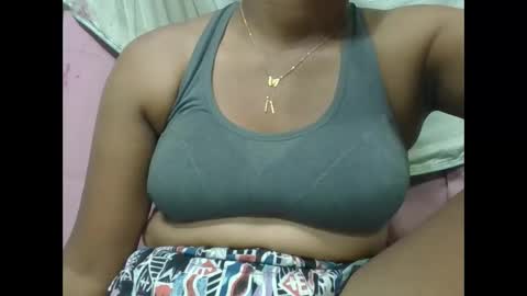 adelealy online show from 02/09/26, 06:01