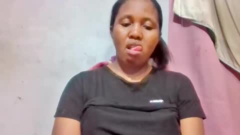 adelealy online show from 05/11/26, 04:15