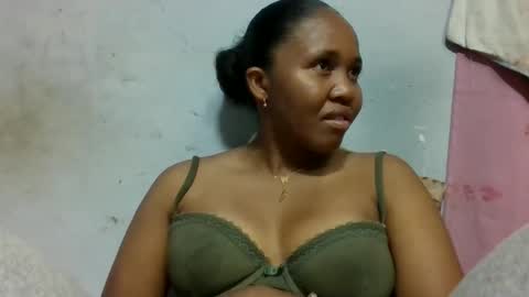 adelealy online show from 05/25/26, 02:50