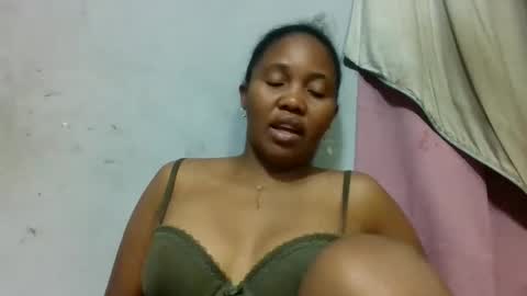adelealy online show from 06/03/26, 02:47