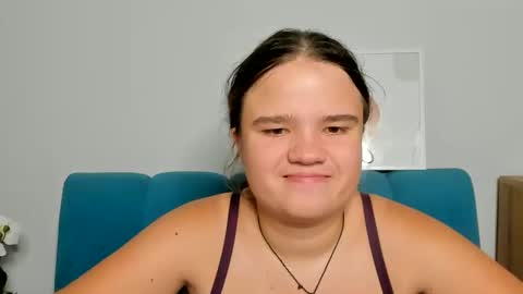 adelecruzz online show from 10/02/25, 12:23