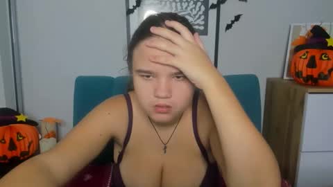 adelecruzz online show from 10/26/25, 08:09