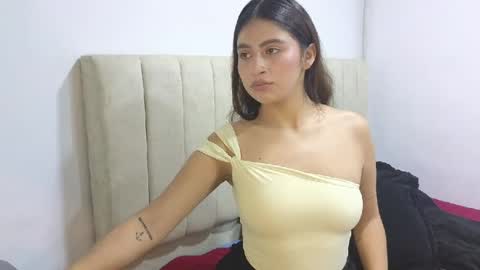 adellein foxx online show from 07/09/26, 06:34