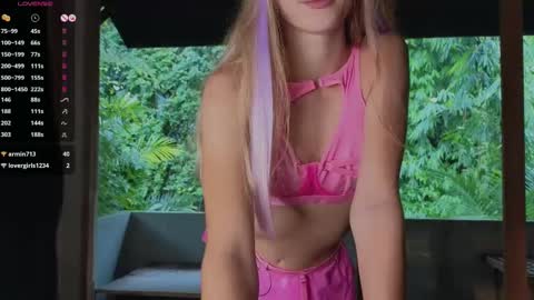 Adele online show from 02/25/25, 06:36