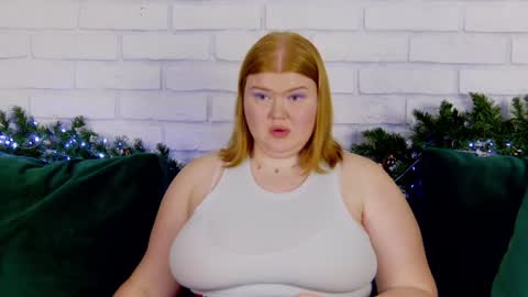 adelemoor online show from 12/13/24, 12:20