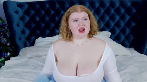 adelemoor online show from 12/30/24, 09:29